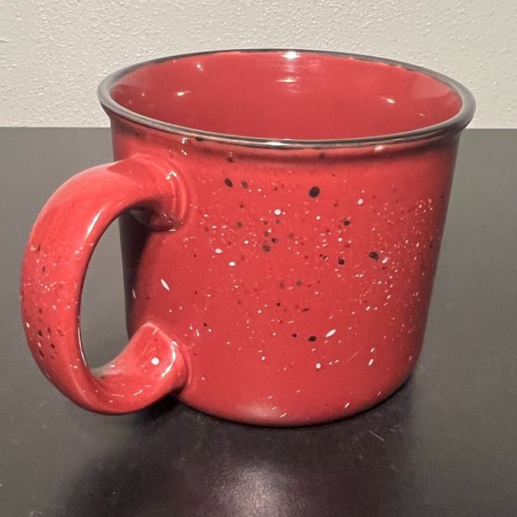 Wisconsin Dells Souvenir Camping Style Stoneware Maroon Mug - Picture 2 of 6